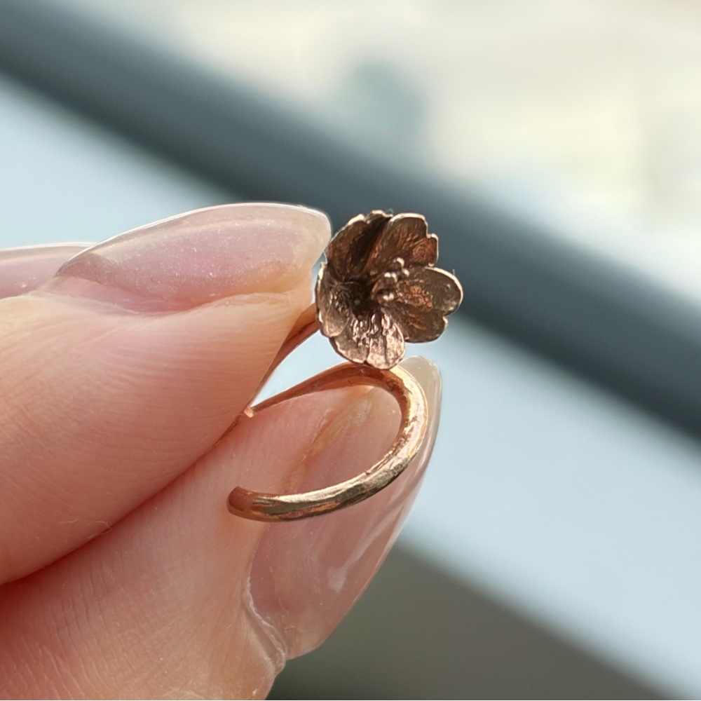 Atelier Mozu Sakura Ear Cuff (925 Silver Rose Gold Plated)